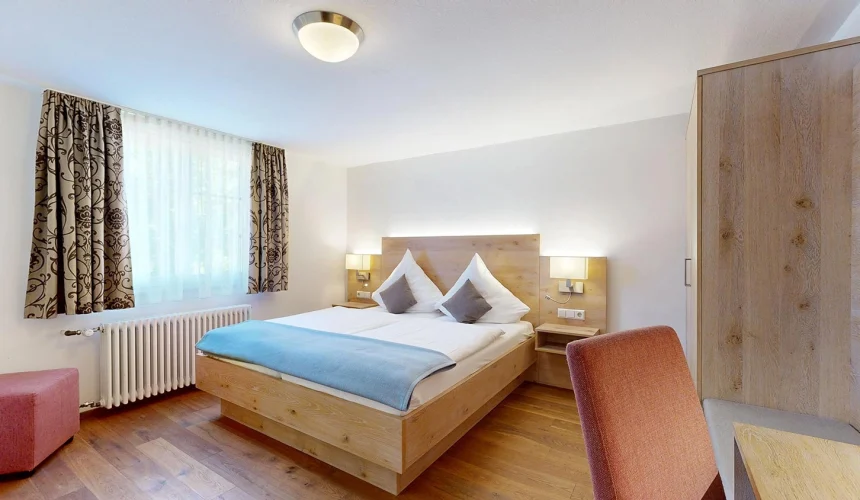 adler-lippertsreute-doppelzimmer-komfort-schlafzimmer-1